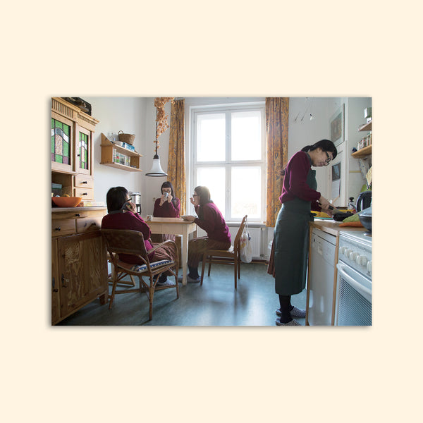 HANGING OUT AT HOME set of 4 postcards